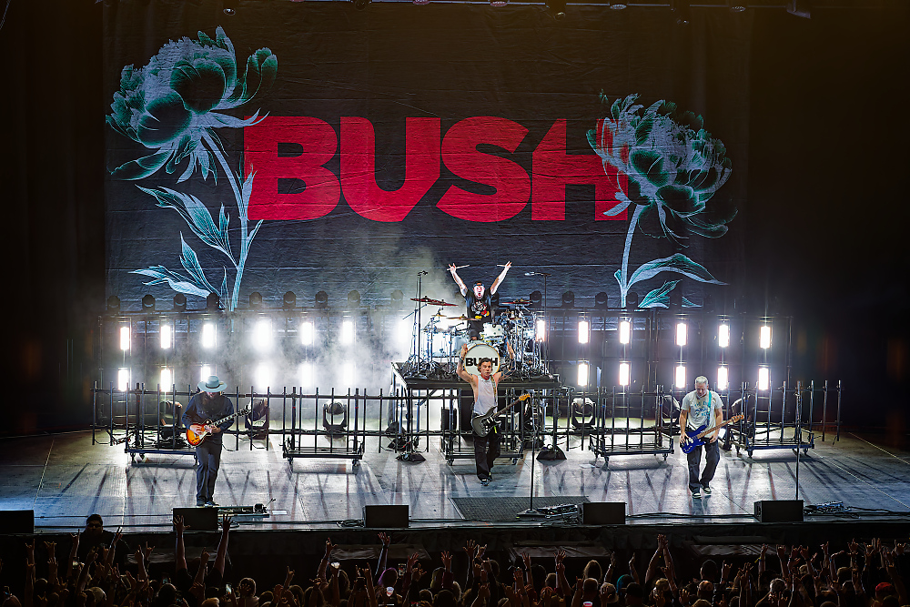 Bush, Theater of the Clouds, photo by John Alcala