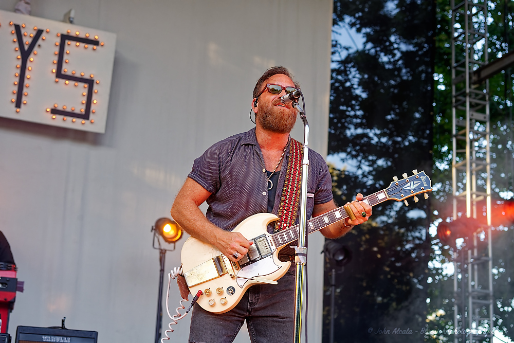 The Black Keys, Edgefield Amphitheater, photo by John Alcala