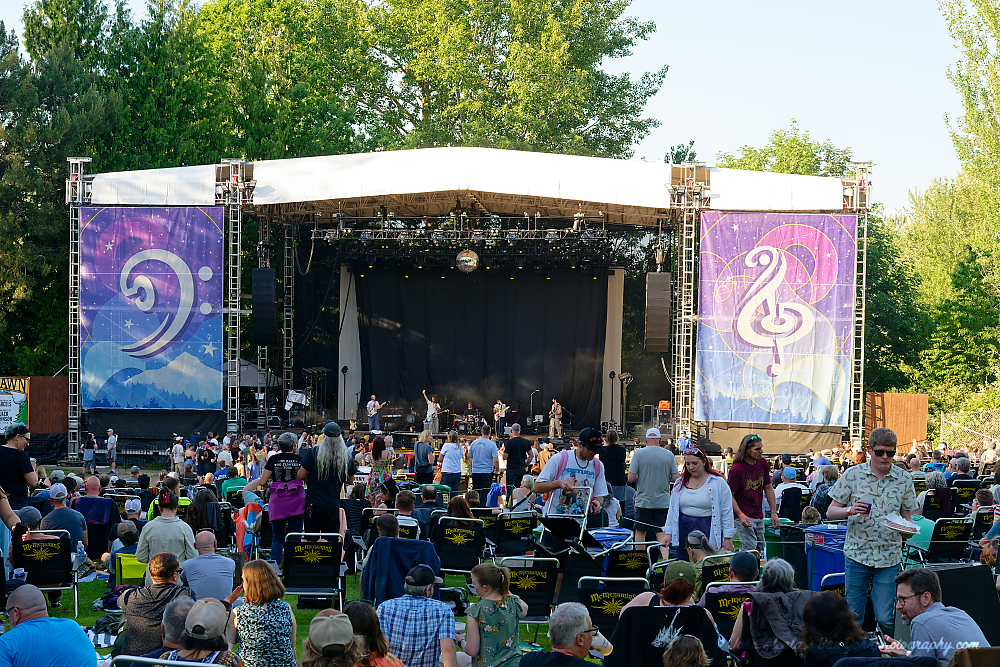 Fai Laci, Edgefield Amphitheater, photo by John Alcala