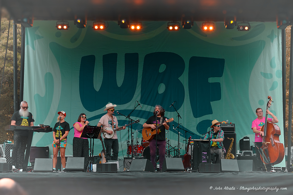 Larry Yes, Tom McCall Waterfront Park, photo by John Alcala