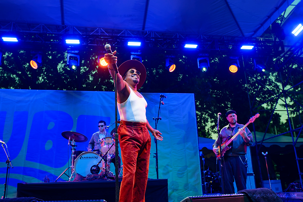 Durand Jones & The Indications, Tom McCall Waterfront Park, photo by John Alcala