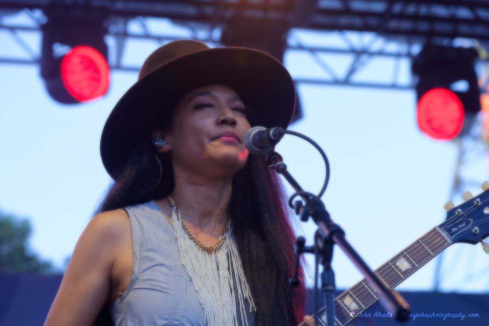 Judith Hill, Tom McCall Waterfront Park, photo by John Alcala