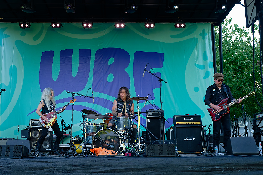 Tom McCall Waterfront Park, photo by John Alcala