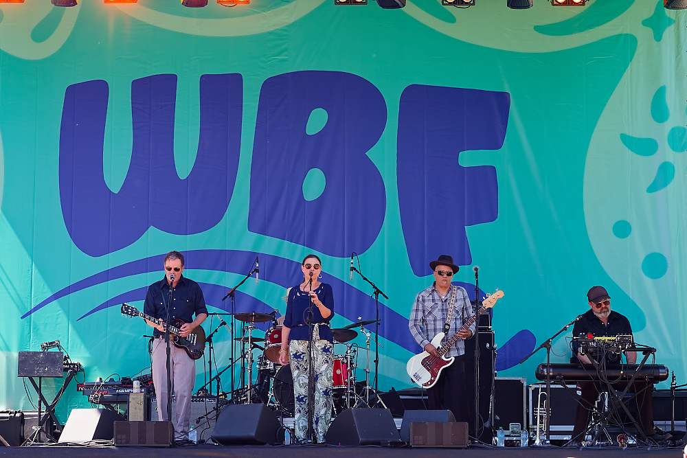 The Delines, Tom McCall Waterfront Park, photo by John Alcala