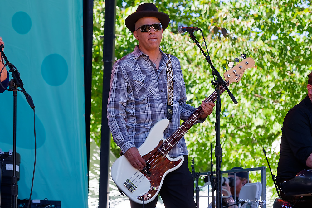 The Delines, Tom McCall Waterfront Park, photo by John Alcala