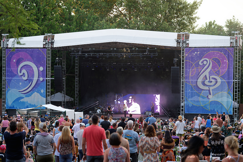 Bob Moses, Edgefield Amphitheater, photo by John Alcala