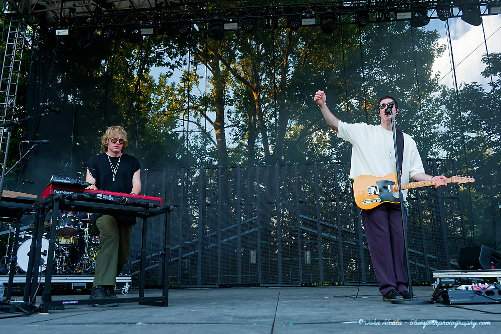 Bob Moses, Edgefield Amphitheater, photo by John Alcala