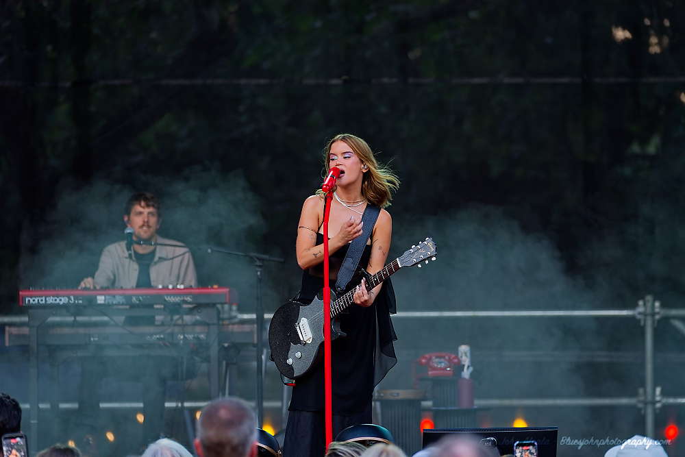 Maren Morris, Grand Lodge, photo by John Alcala