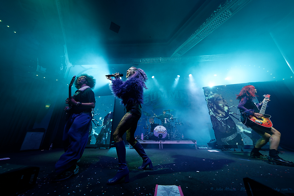 Honey Revenge, Crystal Ballroom, photo by John Alcala