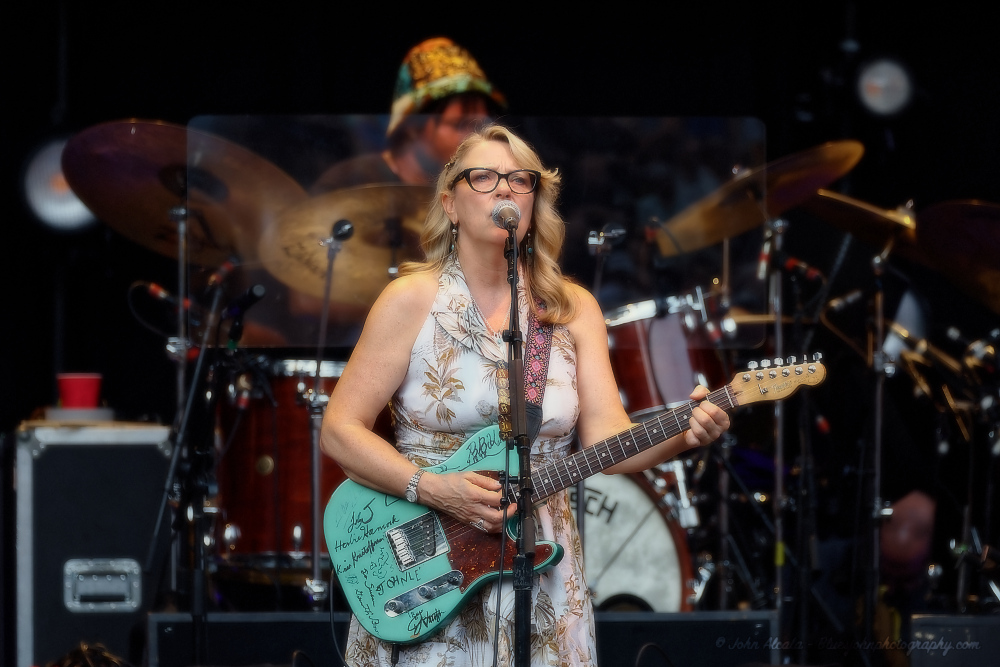 Tedeschi Trucks Band, Edgefield Amphitheater, photo by John Alcala