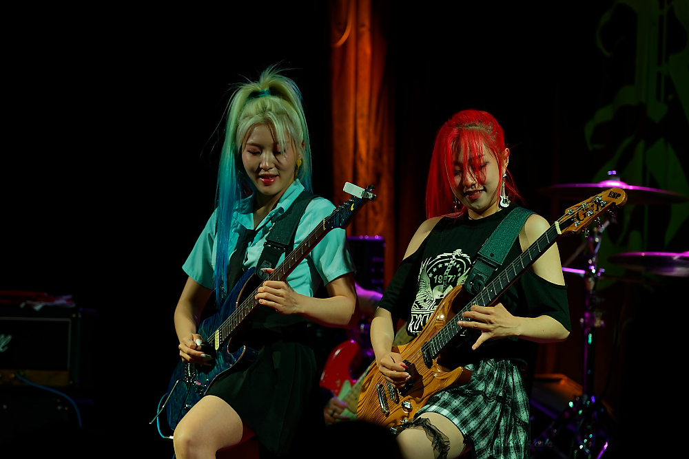 Rolling Quartz, Star Theater, photo by John Alcala