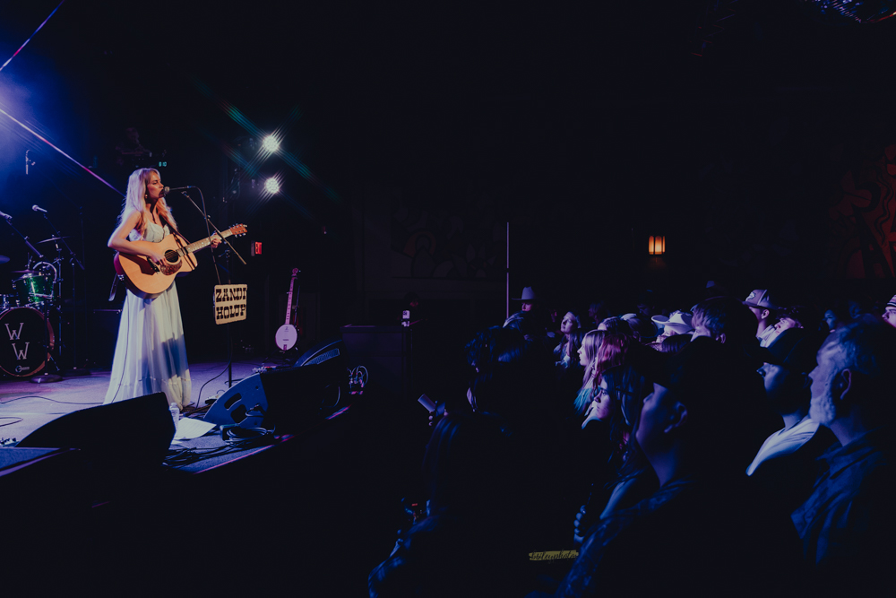 Zandi Holup, Wonder Ballroom, photo by Bailey Bonney-Vogler