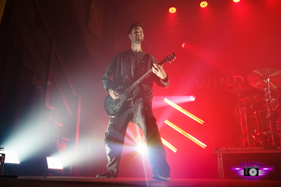 Wind Walkers, Hawthorne Theatre, photo by Joshua Hathaway