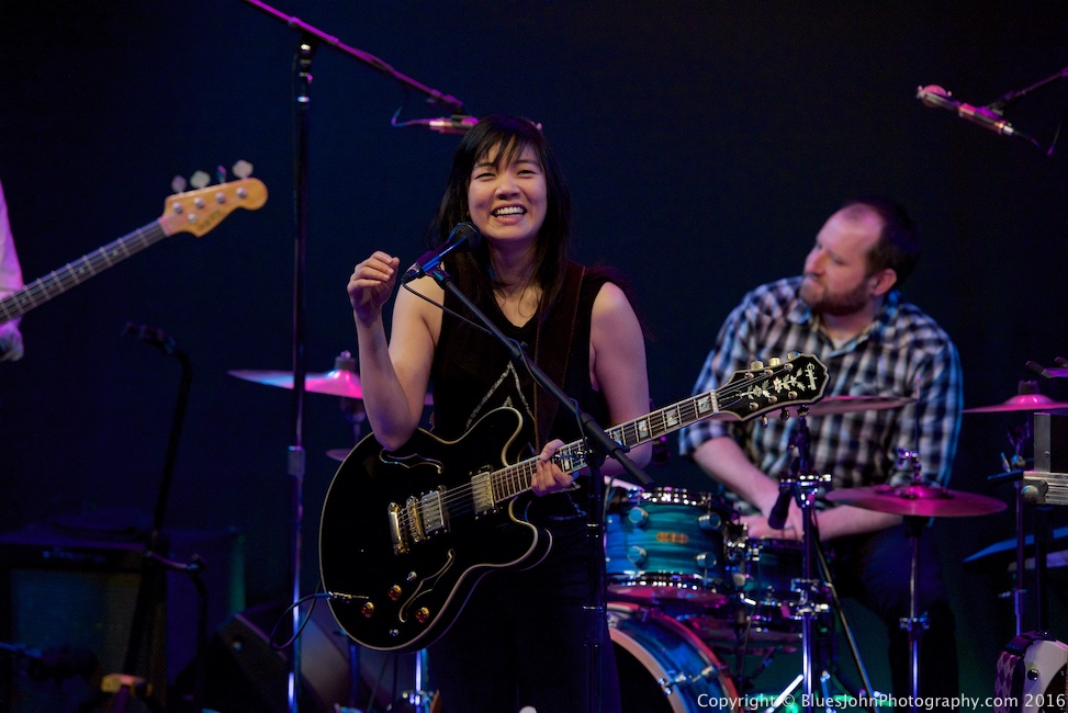 Thao & The Get Down Stay Down, KINK, Bloodworks Live Studio, photo by John Alcala