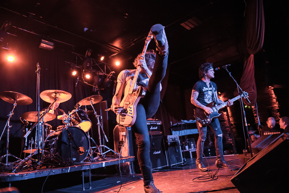 Breaker Breaker, Dante's, photo by Miss Ellanea