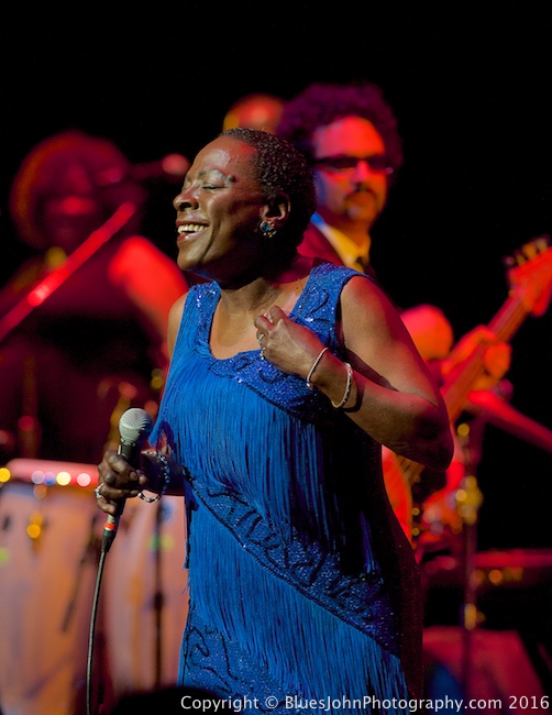 Sharon Jones & the Dap-Kings, Keller Auditorium, Soul'd Out Music Festival, photo by John Alcala