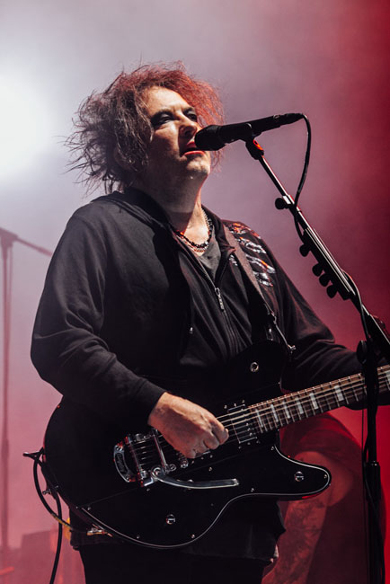 The Cure, Sunlight Supply Amphitheater, photo by Tojo Andrianarivo