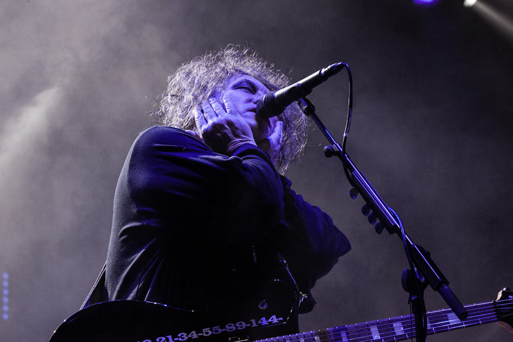 The Cure, Sunlight Supply Amphitheater, photo by Tojo Andrianarivo