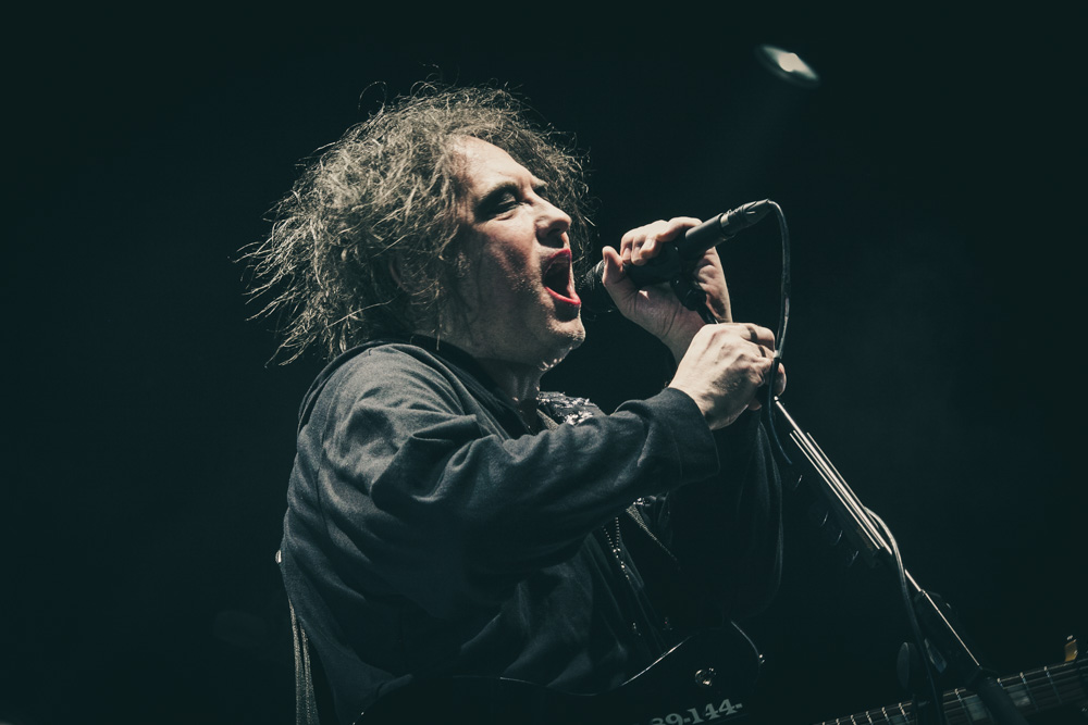 The Cure, Sunlight Supply Amphitheater, photo by Tojo Andrianarivo