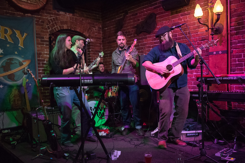 Cedar Teeth, White Eagle Saloon, photo by Miss Ellanea