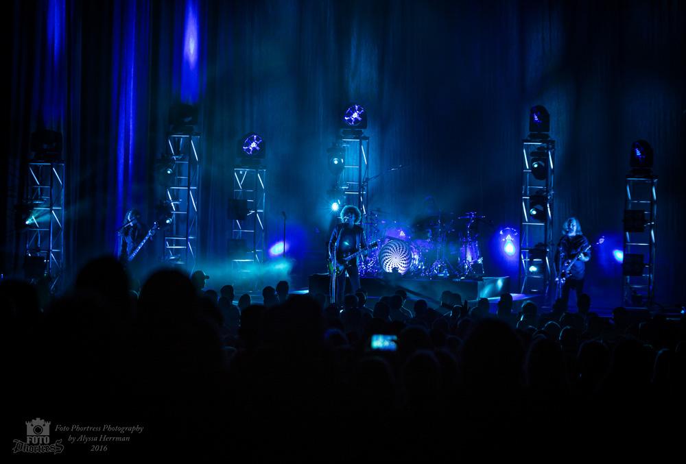 Alice In Chains, Arlene Schnitzer Concert Hall, photo by Alyssa Herrman