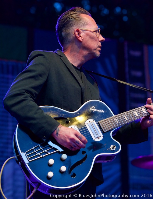 Waterfront Blues Festival, Tom McCall Waterfront Park, photo by John Alcala