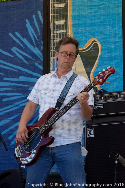 Waterfront Blues Festival, Tom McCall Waterfront Park, photo by John Alcala