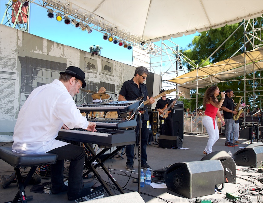 Lilla, Waterfront Blues Festival, Tom McCall Waterfront Park, photo by John Alcala