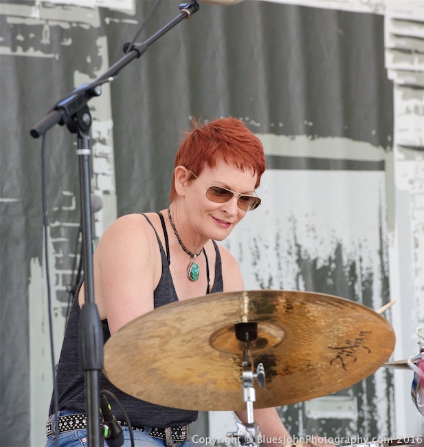Waterfront Blues Festival, Tom McCall Waterfront Park, photo by John Alcala