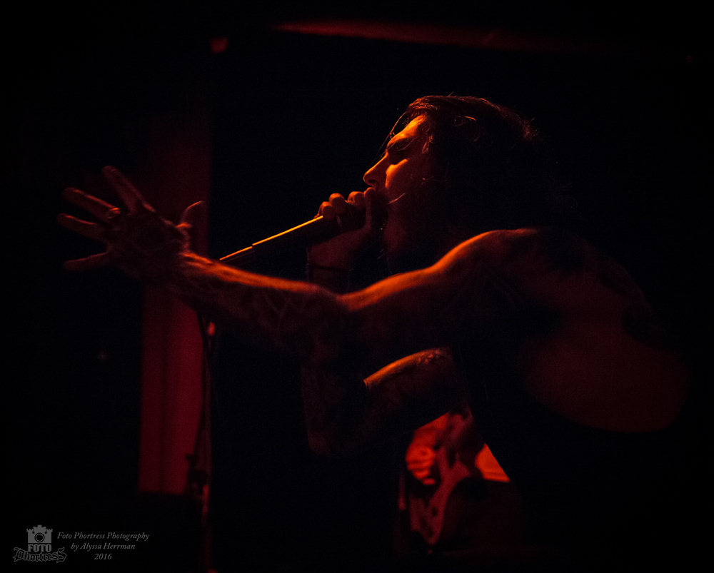 Hands of Thieves, Tonic Lounge [CLOSED], photo by Alyssa Herrman