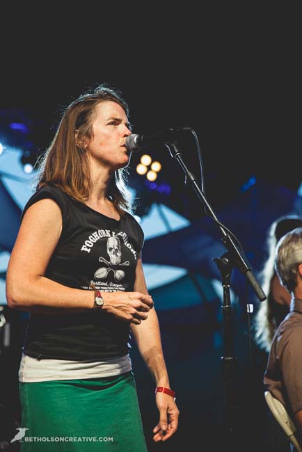 Foghorn Stringband, Pickathon, Pendarvis Farm, photo by Beth Olson