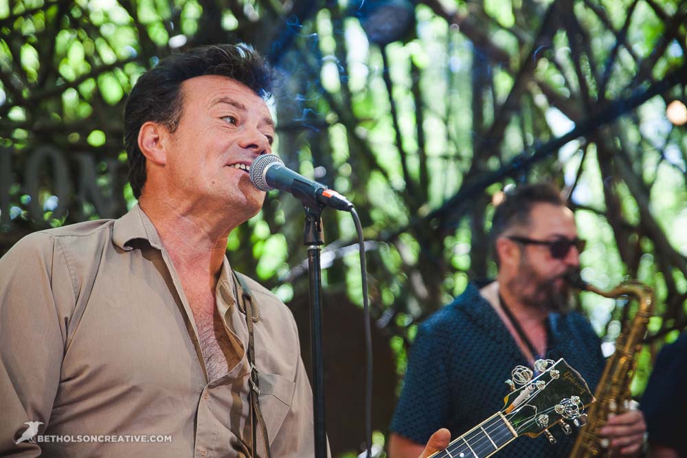 The James Hunter Six, Pickathon, Pendarvis Farm, photo by Beth Olson
