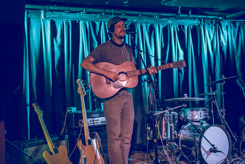 The Hill Dogs, Taylor Kingman, The Liquor Store, photo by Miss Ellanea