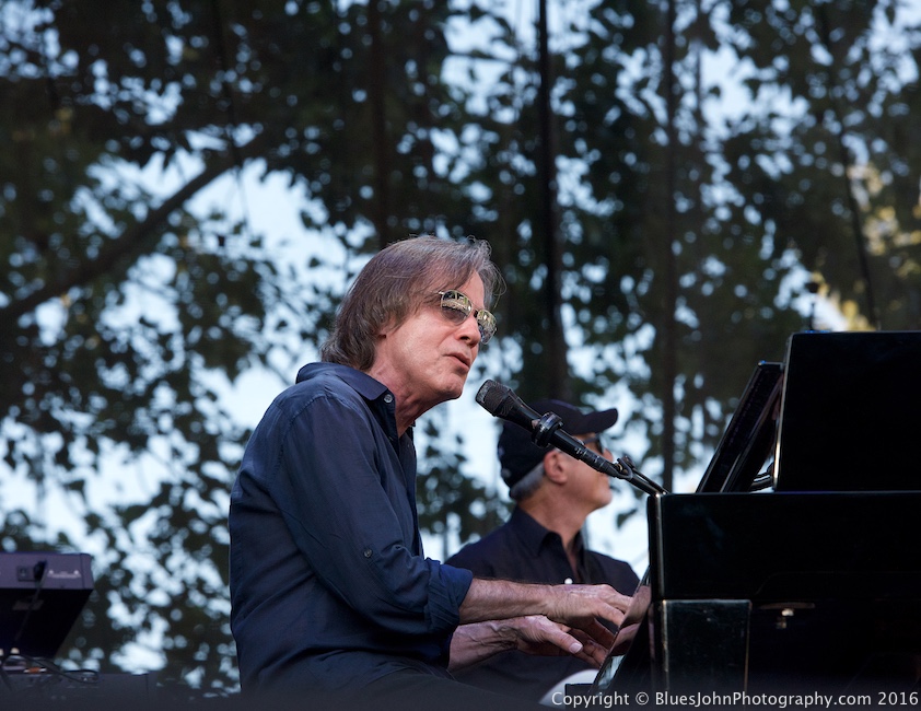 Jackson Browne, Edgefield Amphitheater, photo by John Alcala