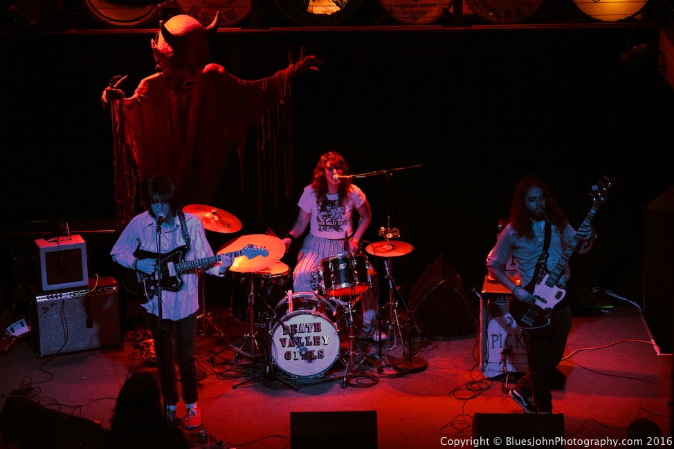The Shivas, Mississippi Studios, photo by John Alcala