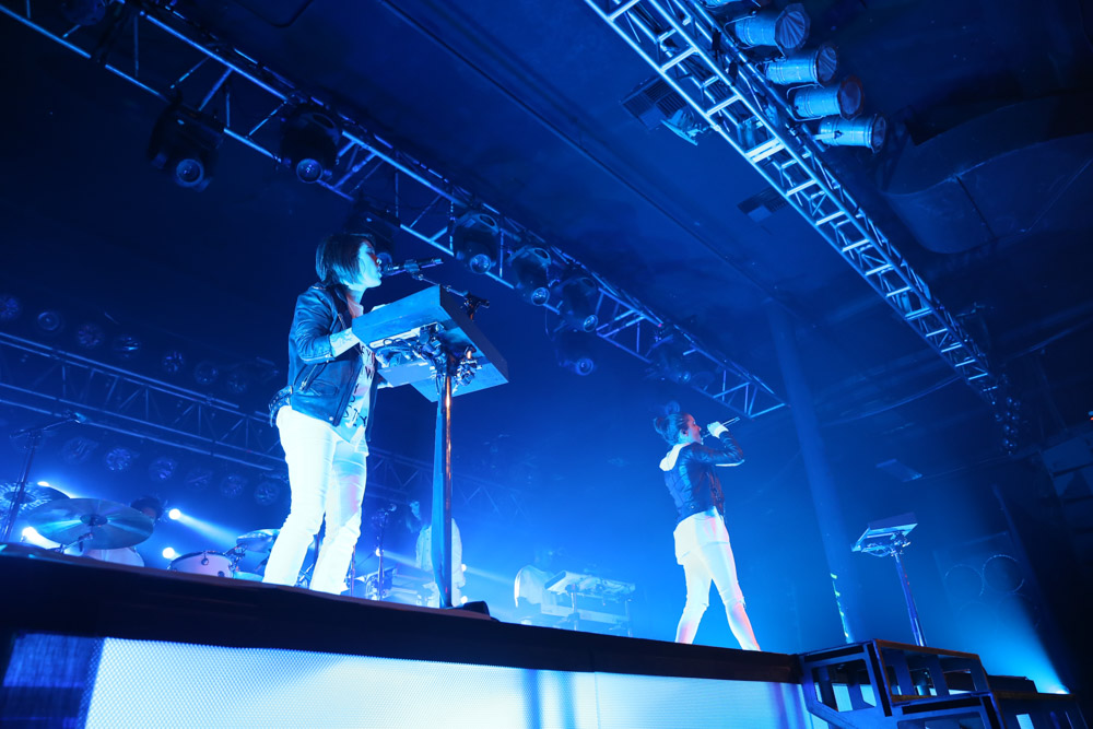 Tegan and Sara, Roseland Theater, photo by Sydnie Kobza