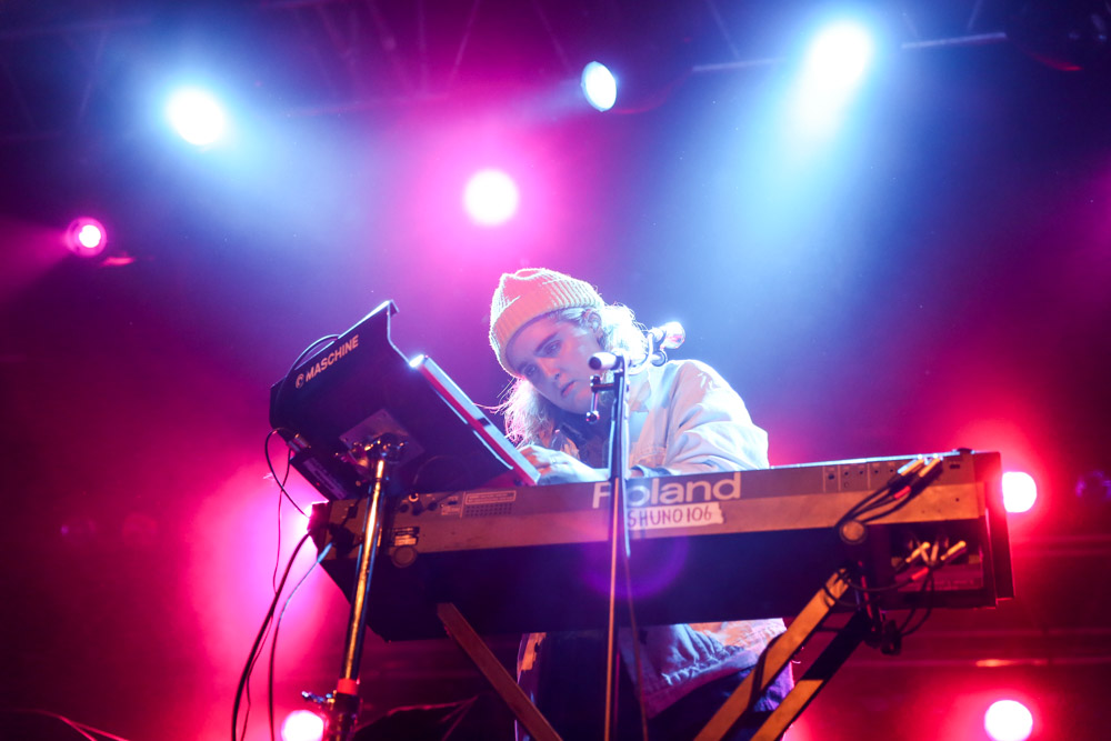 Shura, Roseland Theater, photo by Sydnie Kobza