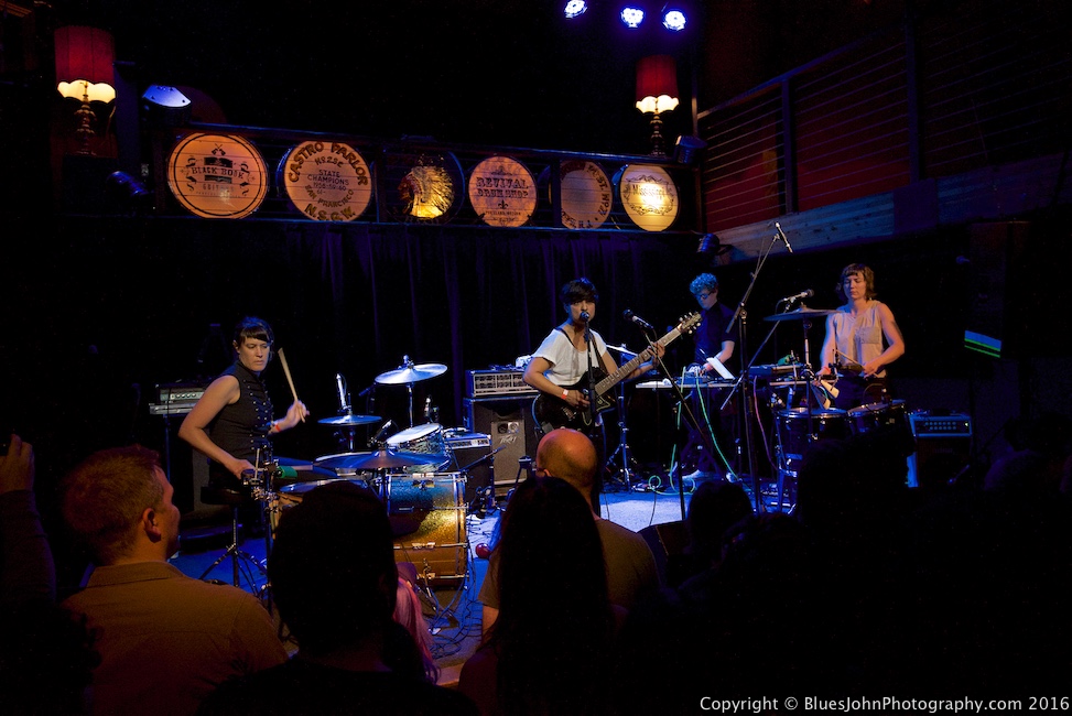 Explode Into Colors, Mississippi Studios, Friends of Noise, photo by John Alcala