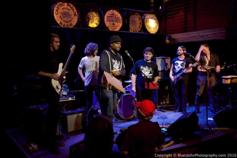 Mississippi Studios, Friends of Noise, photo by John Alcala