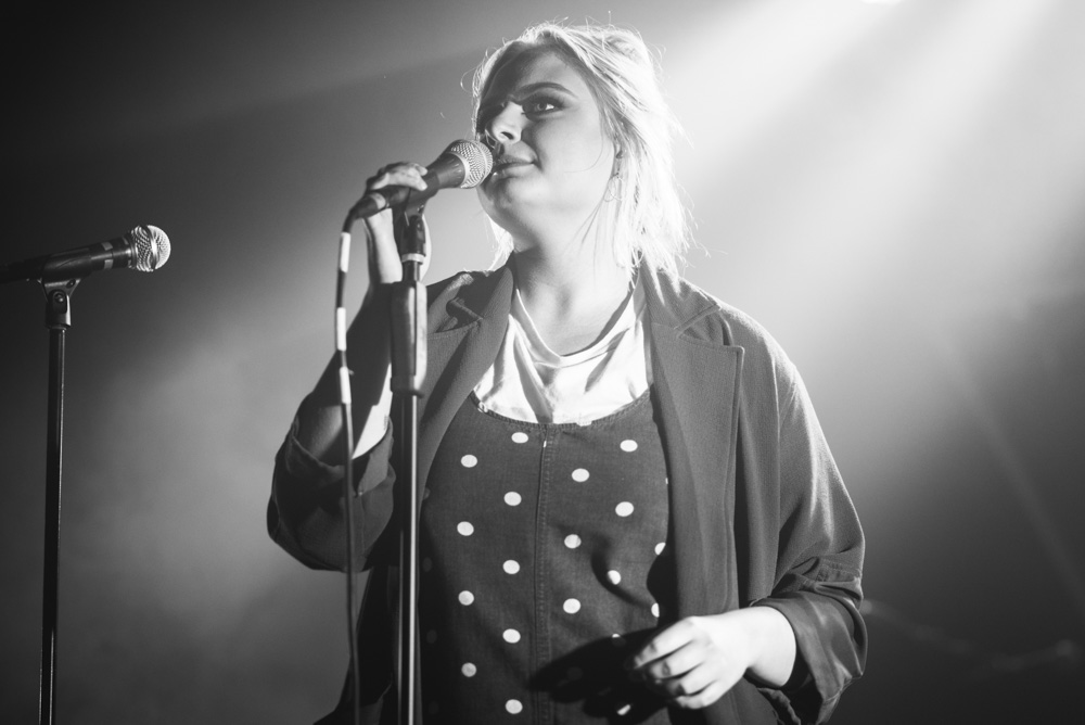 Låpsley, Wonder Ballroom, photo by Kai Hayashi