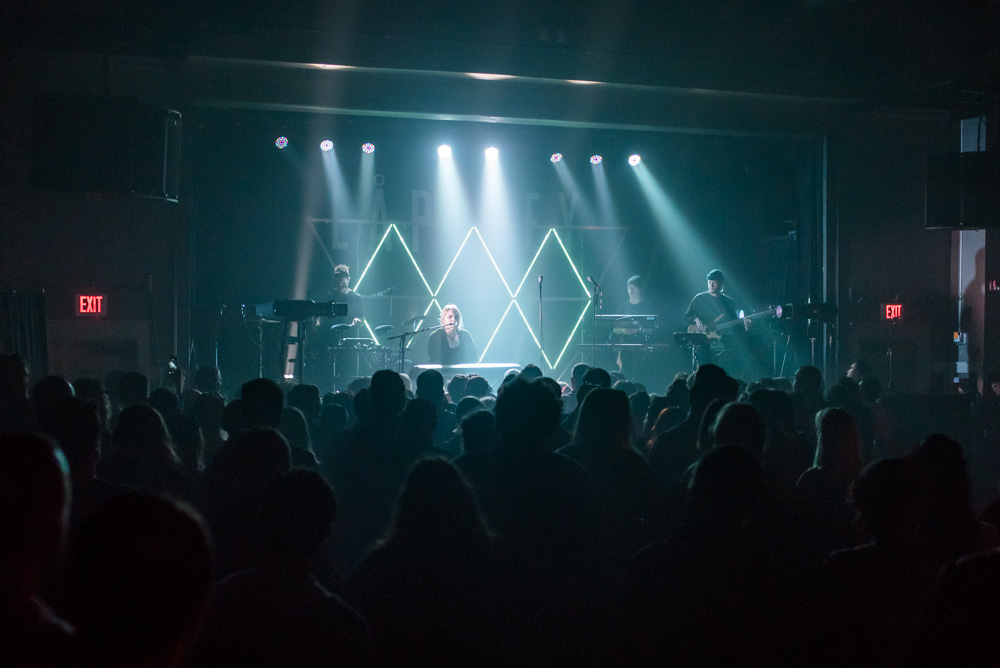 Låpsley, Wonder Ballroom, photo by Kai Hayashi