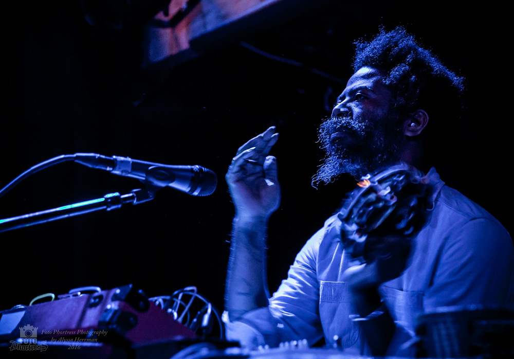 Om, Mississippi Studios, photo by Alyssa Herrman