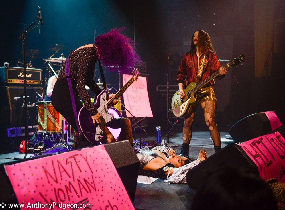 Glam Skanks, Revolution Hall, photo by Anthony Pidgeon