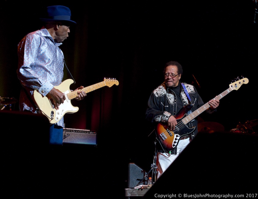 Buddy Guy, Billy Cox, Arlene Schnitzer Concert Hall, Portland'5 Centers for the Arts, photo by John Alcala