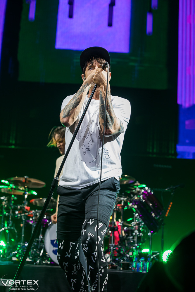 Red Hot Chili Peppers, Moda Center, Rose Quarter, photo by Paul Garcia