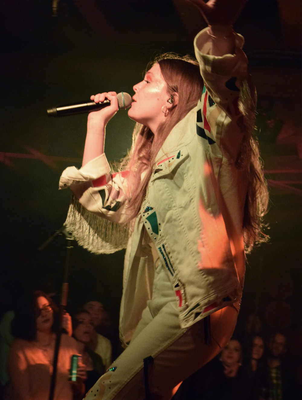 Maggie Rogers, Doug Fir Lounge, photo by Carmen Kintz