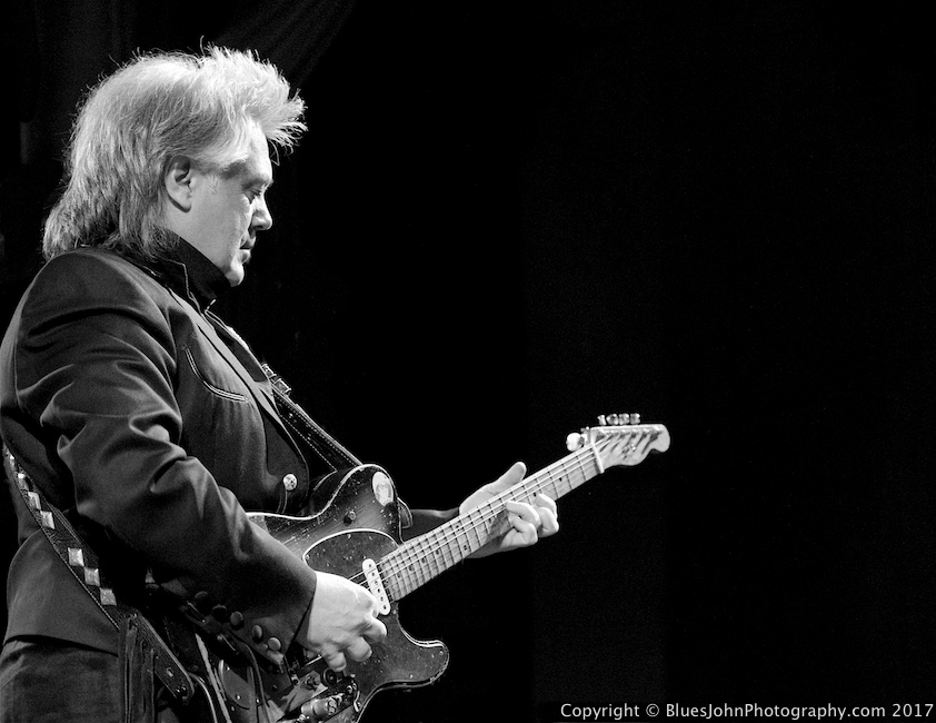 Marty Stuart, Star Theater, photo by John Alcala