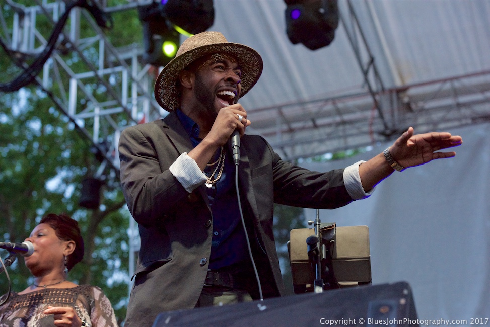 Patrick Lamb, KINK, Portland Rose Festival, Tom McCall Waterfront Park, photo by John Alcala