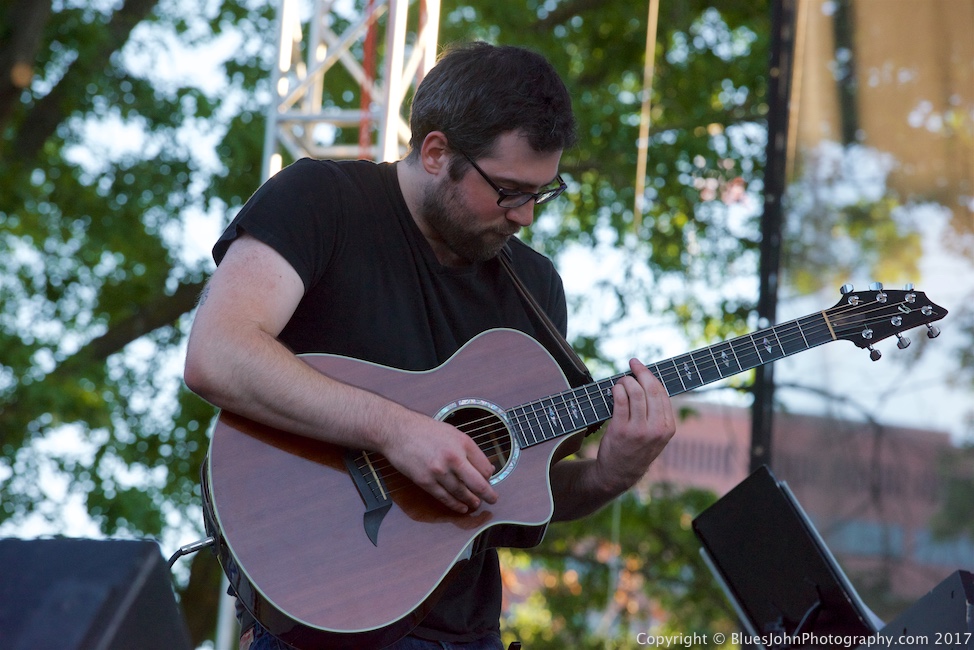 Haley Johnsen, KINK, Portland Rose Festival, Tom McCall Waterfront Park, photo by John Alcala