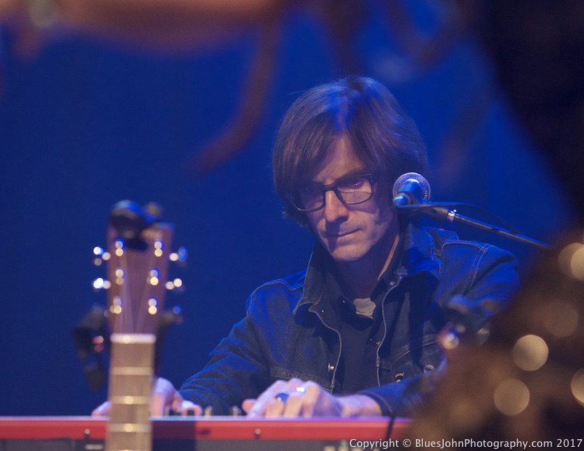 Valerie June, Aladdin Theater, photo by John Alcala